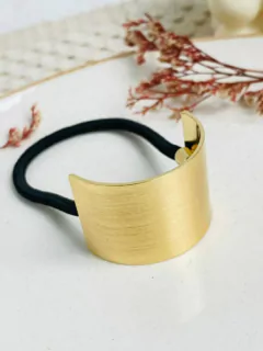 Pony cuff Placa lisa ancha