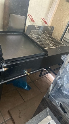 Plancha con 2 freidoras en internet