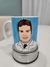 Caneca alça e interior de cor com a caricatura de 1 pessoa- 325 ML - Lica Porto Personalizados