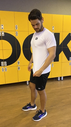 Camiseta Adapt