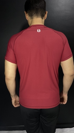 Camiseta Adapt - comprar online