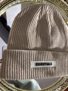 Gorro de lana Essential - BLINIUS SHOP