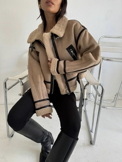 Campera Gamulán Manteca - comprar online