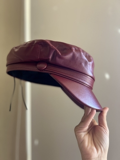 Boina símil cuero Bordó - tienda online