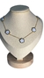 Collar Floral fondo blanco - comprar en línea