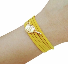 Pulseira Courinho Com Pingente Beach Tênnis