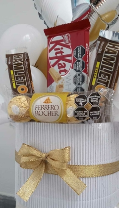 Arreglo Ferrero y Corazón - comprar online