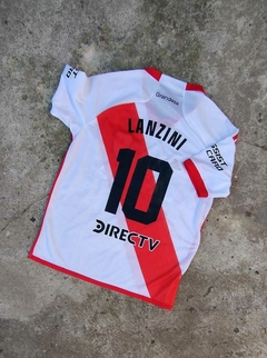 Camiseta River 2024 en internet
