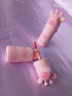 Lip Gloss Jirafa en internet