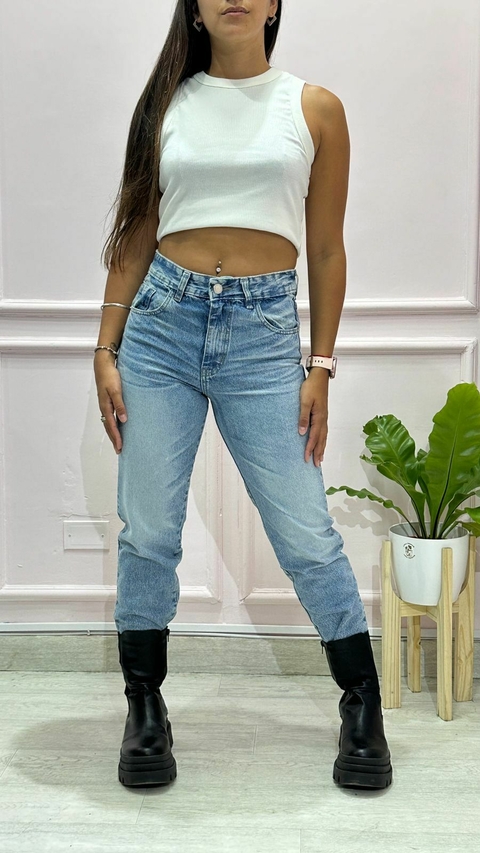 Jeans mom
