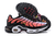Air Max TN Plus "Sisterhood" na internet