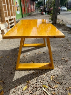 Mesa Genova Alamo