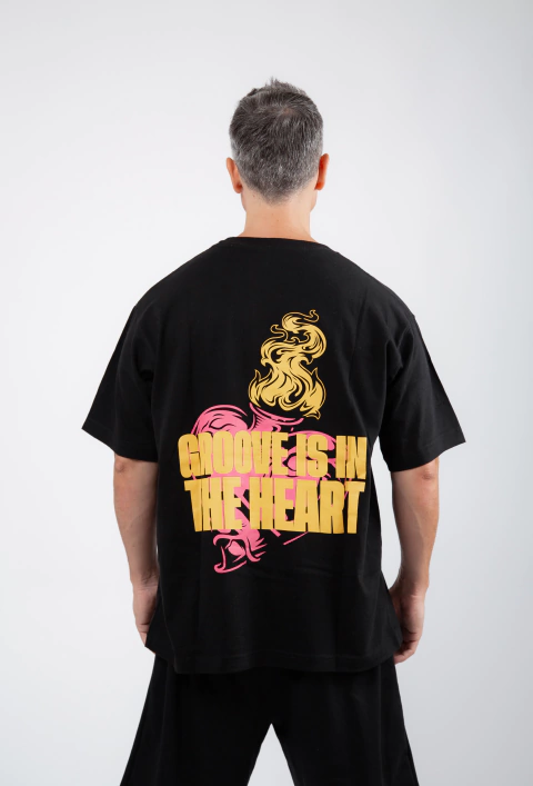 Remera Groover Oversize T - Black Knight