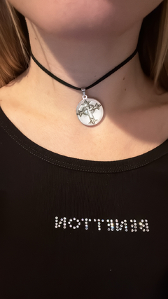 Cross luv choker - comprar online
