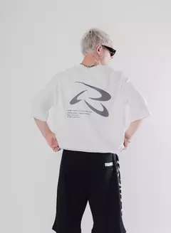 REMERA STUDIO - comprar online
