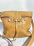 Cartera VASILI 100% cuero color ocre - comprar online