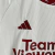 Kit Infantil Manchester United III 23/24 Adidas - Branco com detalhes em vermelho - VIVAZ SPORT | CAMISAS DE TIME 