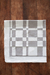 LENÇO "CHESS" • SHADES OF GRAY