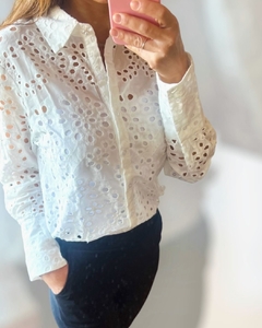 Camisa de Broderie - Mascarada Femenina