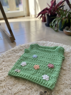 chalequito verde con florcitas - comprar online
