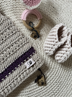 Chalequito beige y violeta lana - comprar online