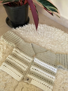 Saquito rayado en crudo y beige