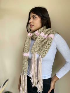 Bufandon beige y rosa en internet
