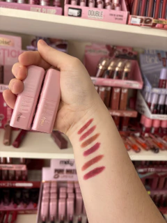 Labial en barra matte tei - comprar online