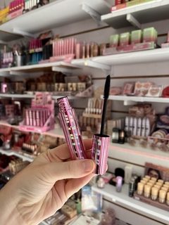 Máscara de pestañas miss betty - comprar online