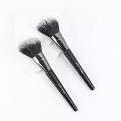 Brocha para rostro CG