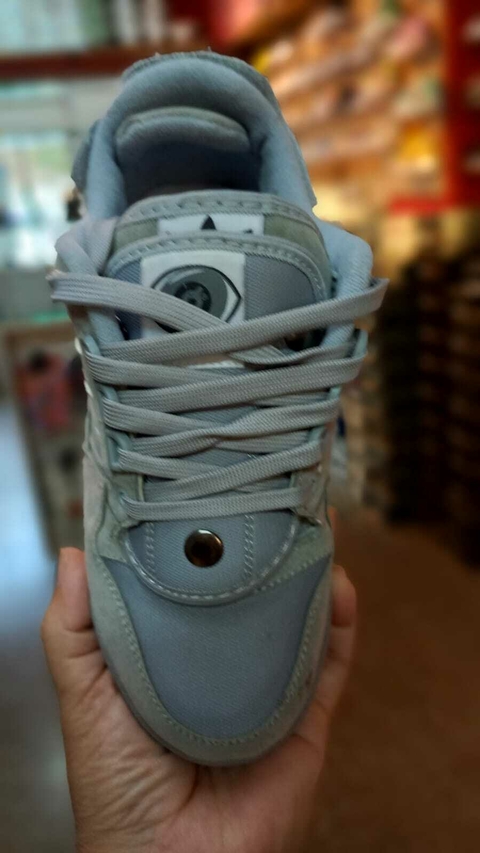 ZAPATILLA BENITO GRIS
