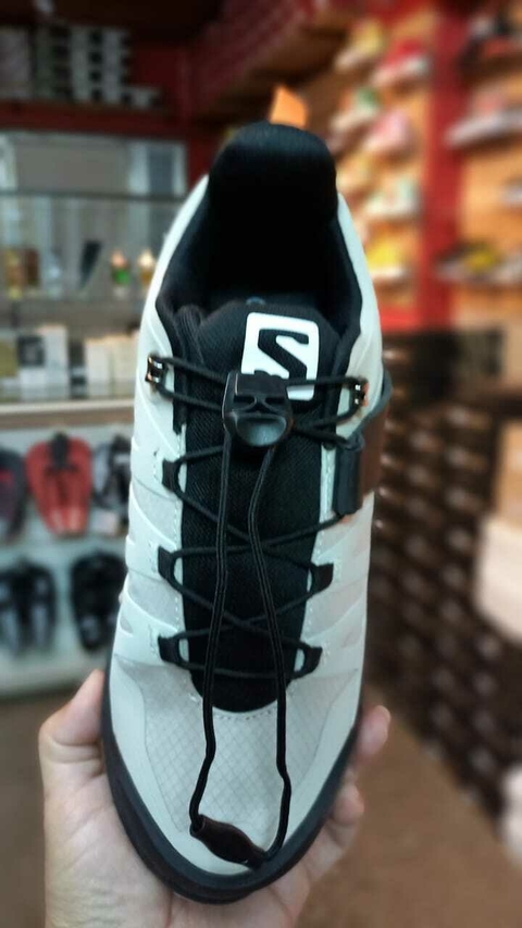 ZAPATILLA SALOMON PREMIUM