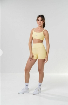 Shorts Hazel Pale Banana - comprar online