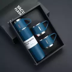 Imagen de Para los amantes del cafe! Set de Termo de 500ml con 3 tazas