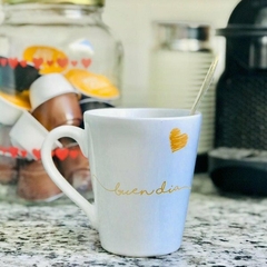 TAZA XL FRASE DORADA CON CAJA