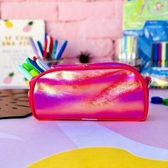 CARTUCHERA OVAL BRILLOSA CON CIERRE GAMA ROSA SURTIDO - comprar online