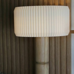 Lampara de mesa Tower en internet