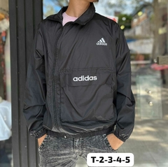 Campera rompeviento en internet
