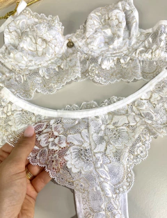Conjunto Ravena Luxo/Branco na internet