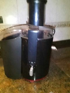 Juguera Philips Juicer - Usada / Impecable Se Uso Dos Veces - comprar online