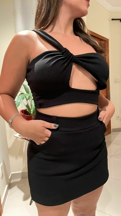Conjunto Plus Preto na internet