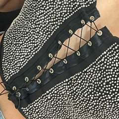 Cropped Tarcila na internet