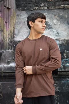 Imagen de REMERA MANGA LARGA “BASICS”