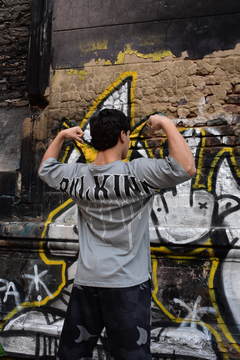 REMERA OVERSIZED “BULKING”