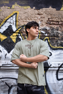 REMERA OVERSIZED “BULKING” en internet