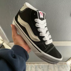 Vans KNU Skool Mid CALIDAD EXCLUSIVA