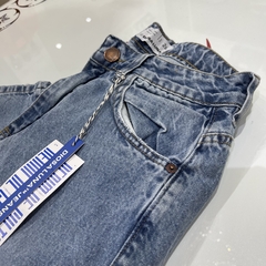 Jeans MOM en internet