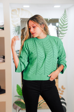 Sweter de hilo con encaje