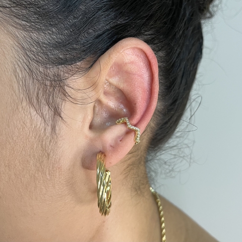 Piercing fake zigzag com zircônias