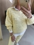BLUSA EM ALGODÃO, GOLA CANOA PONTO VAZADO.